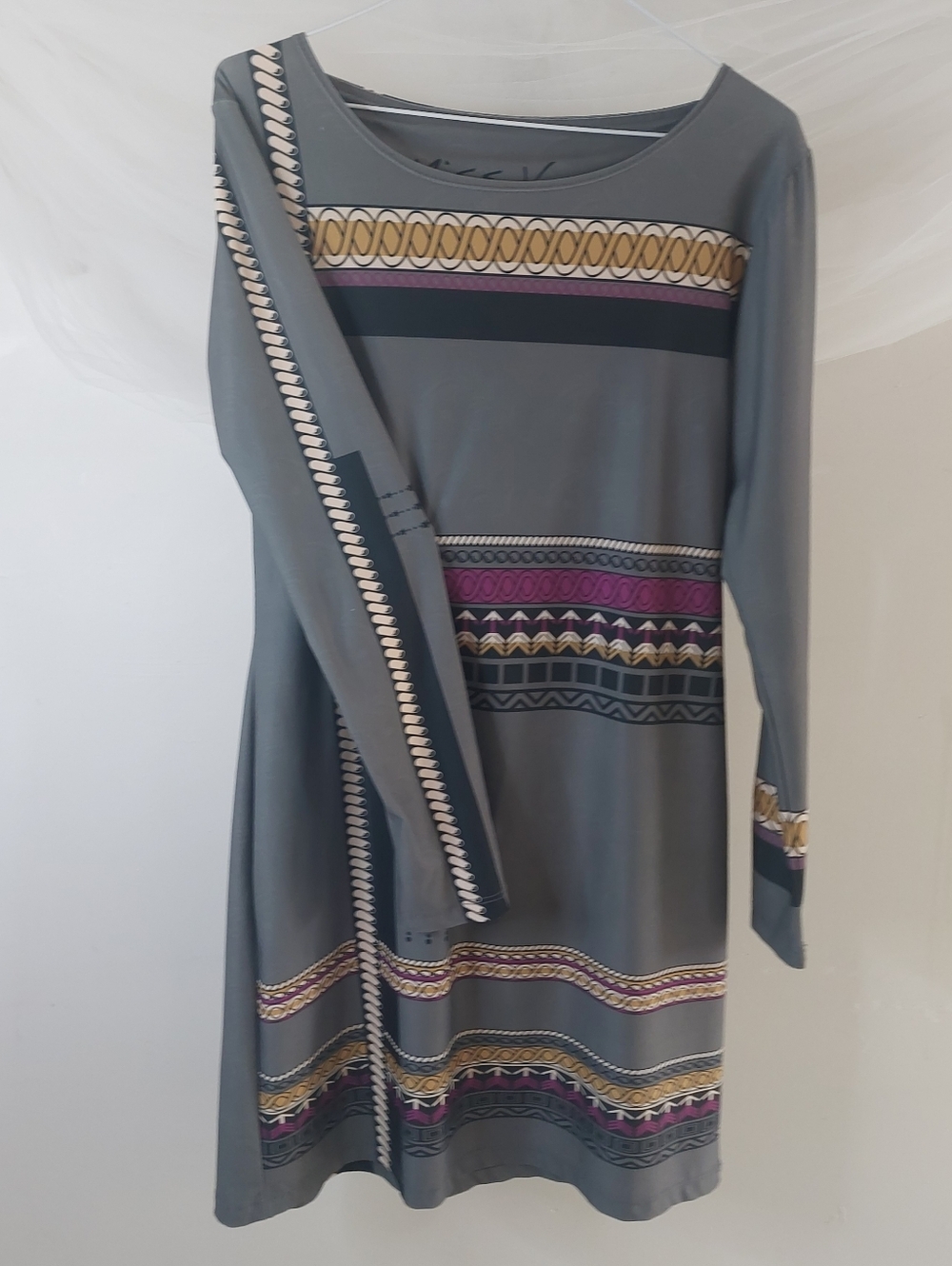 Miss Versa R3 Prague Geometric Tribal Pint Long Sleeve Dress Size Large